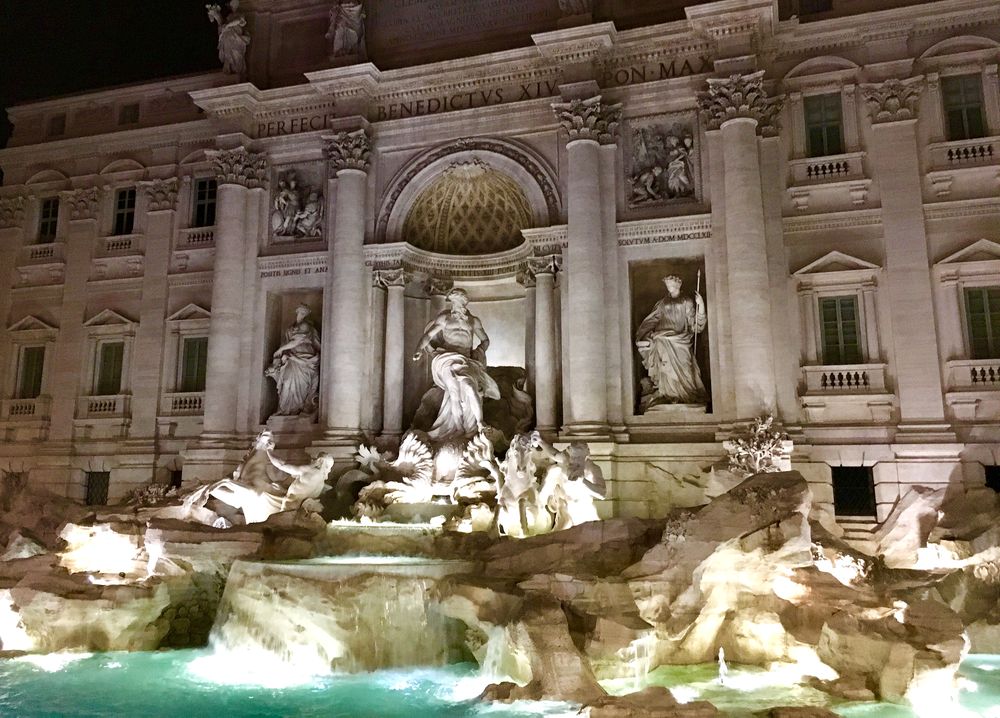 co vidiet v rime fontana di trevi