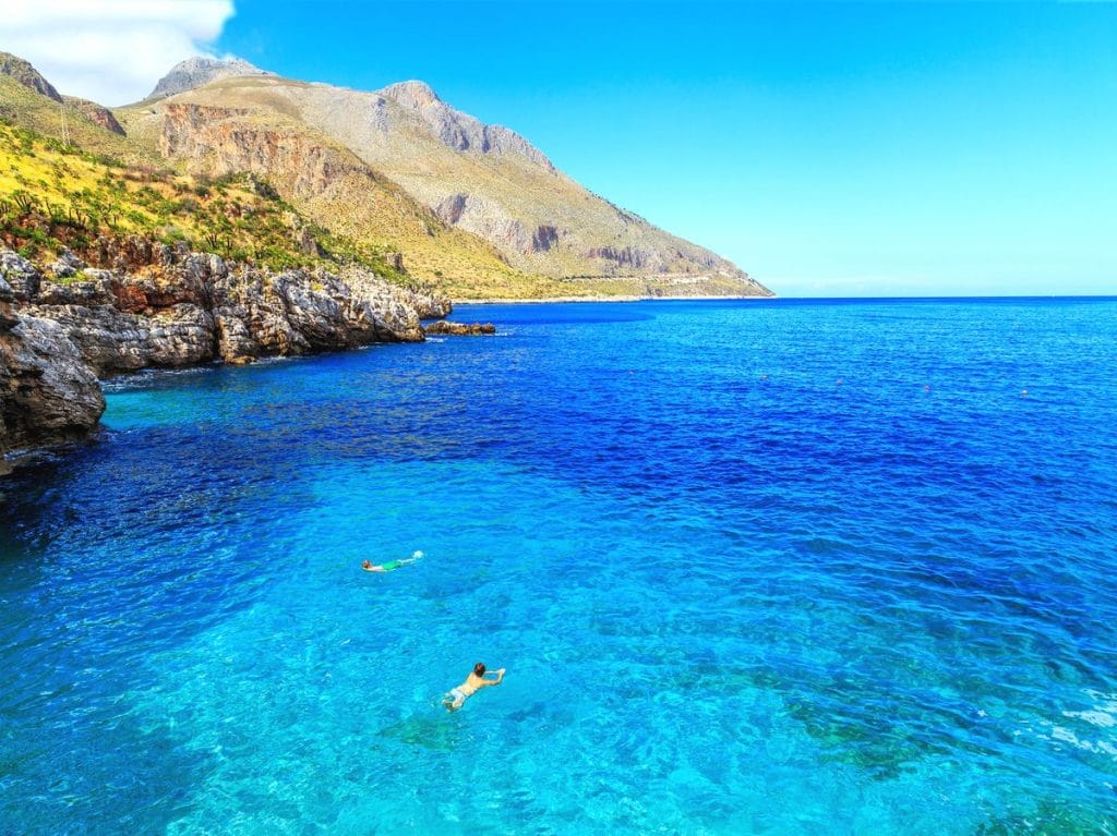 najkrajšie pláže sicílie, dovolenka, riviera dei ciclopi