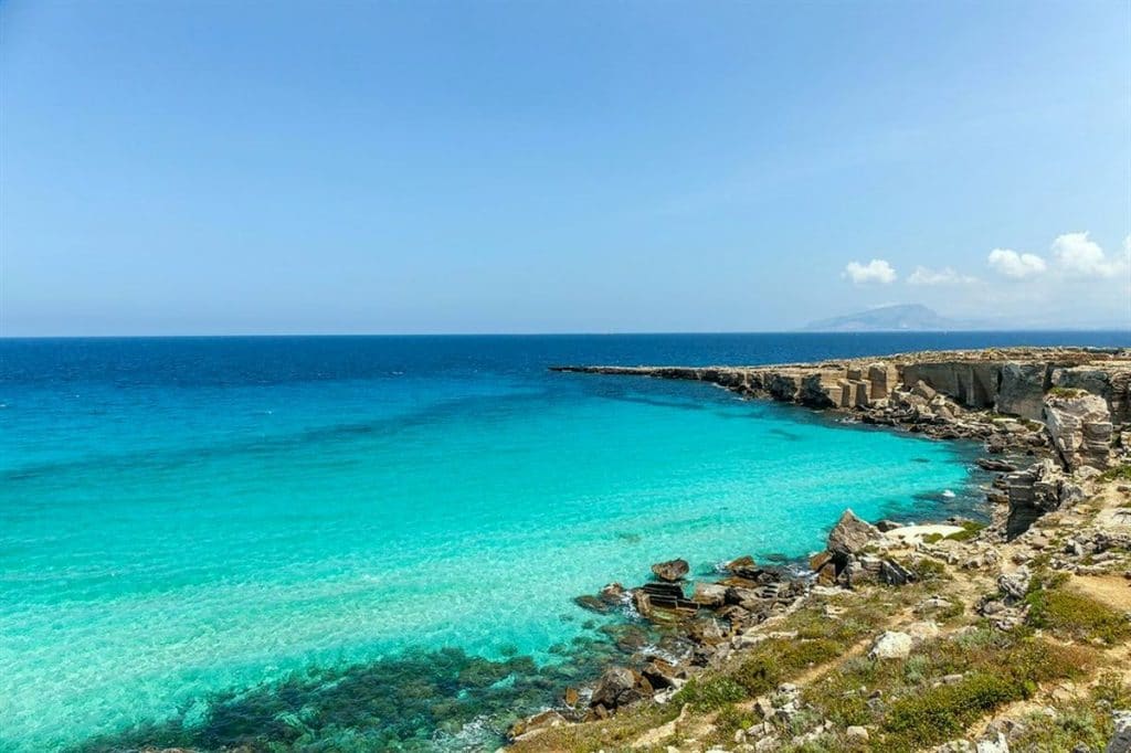 Sicília najkrajšie pláže ostrov Favignana sicília najkrajšie pláže cala rossa favignana